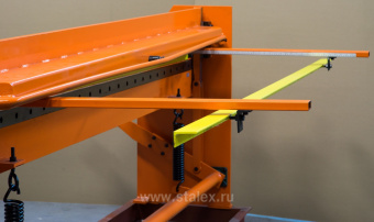 Гильотина механическая ножная Stalex Q01-1.2x2500B