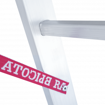 Лестница усиленная двухсекционная NV 2220 2х9